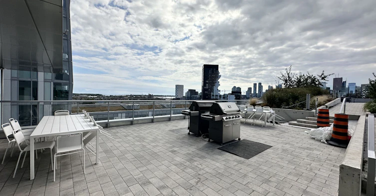 920-15 Baseball Place, Toronto, ON, M4M 0E6 - 20
