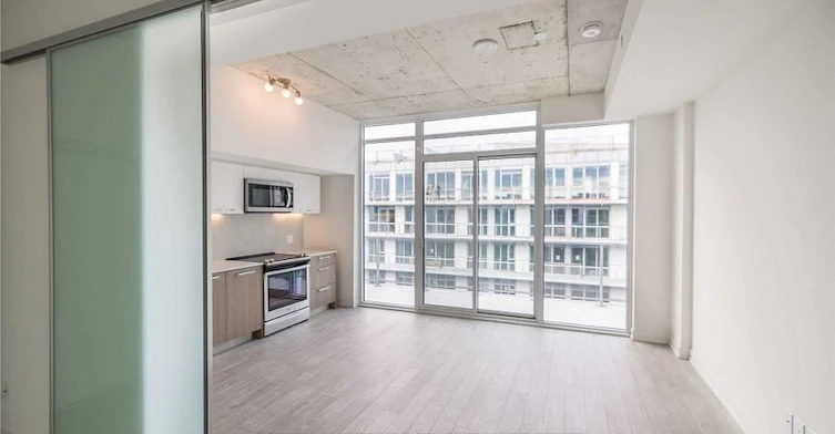 920-15 Baseball Place, Toronto, ON, M4M 0E6 - 3