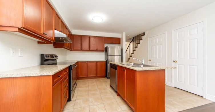 24 Skelton Crescent, Ajax, ON, L1Z 0S2 - 8
