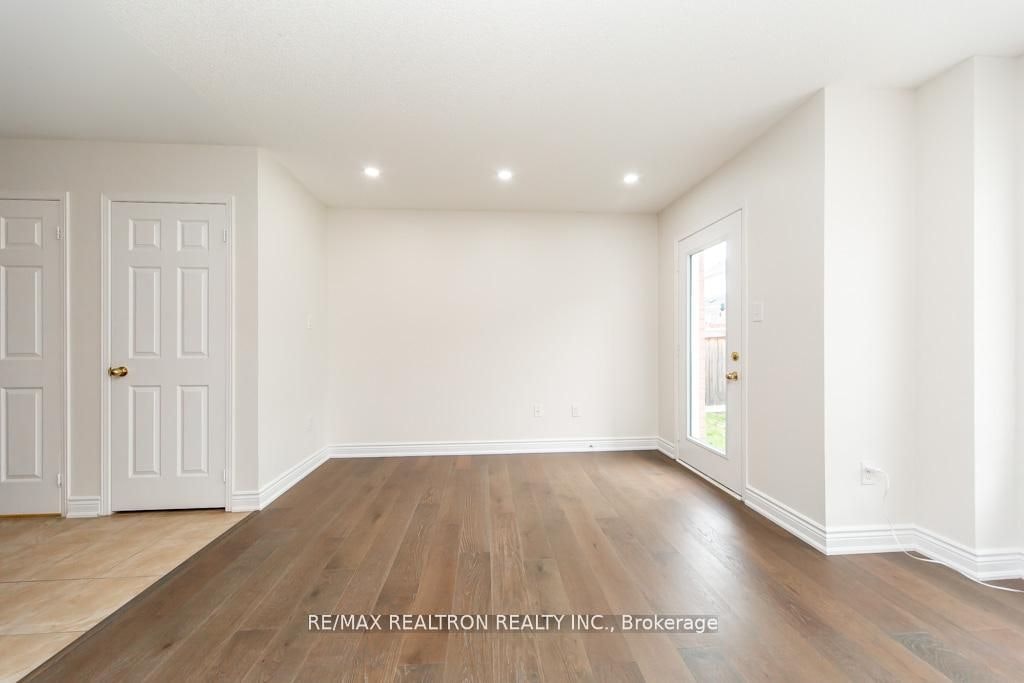 24 Skelton Crescent, Ajax, ON, L1Z 0S2 - 13