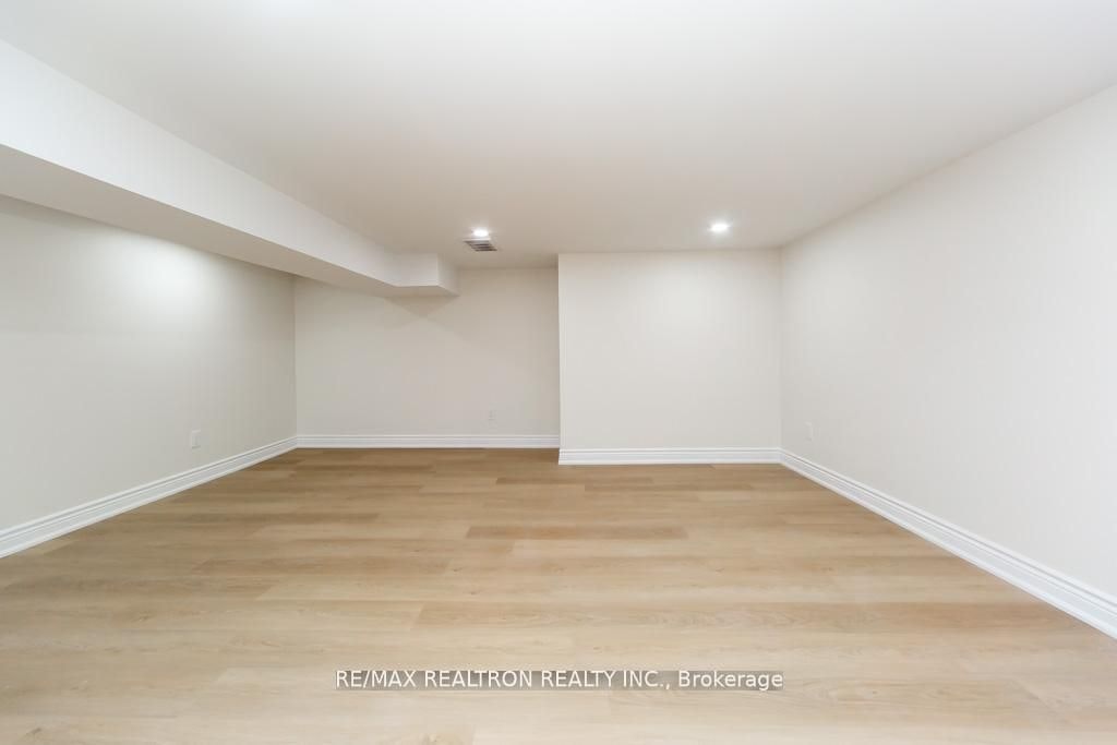 24 Skelton Crescent, Ajax, ON, L1Z 0S2 - 38