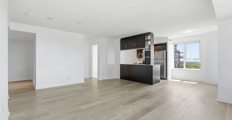 3208-25 Town Centre Court, Toronto, ON, M1P 0B4 - 5