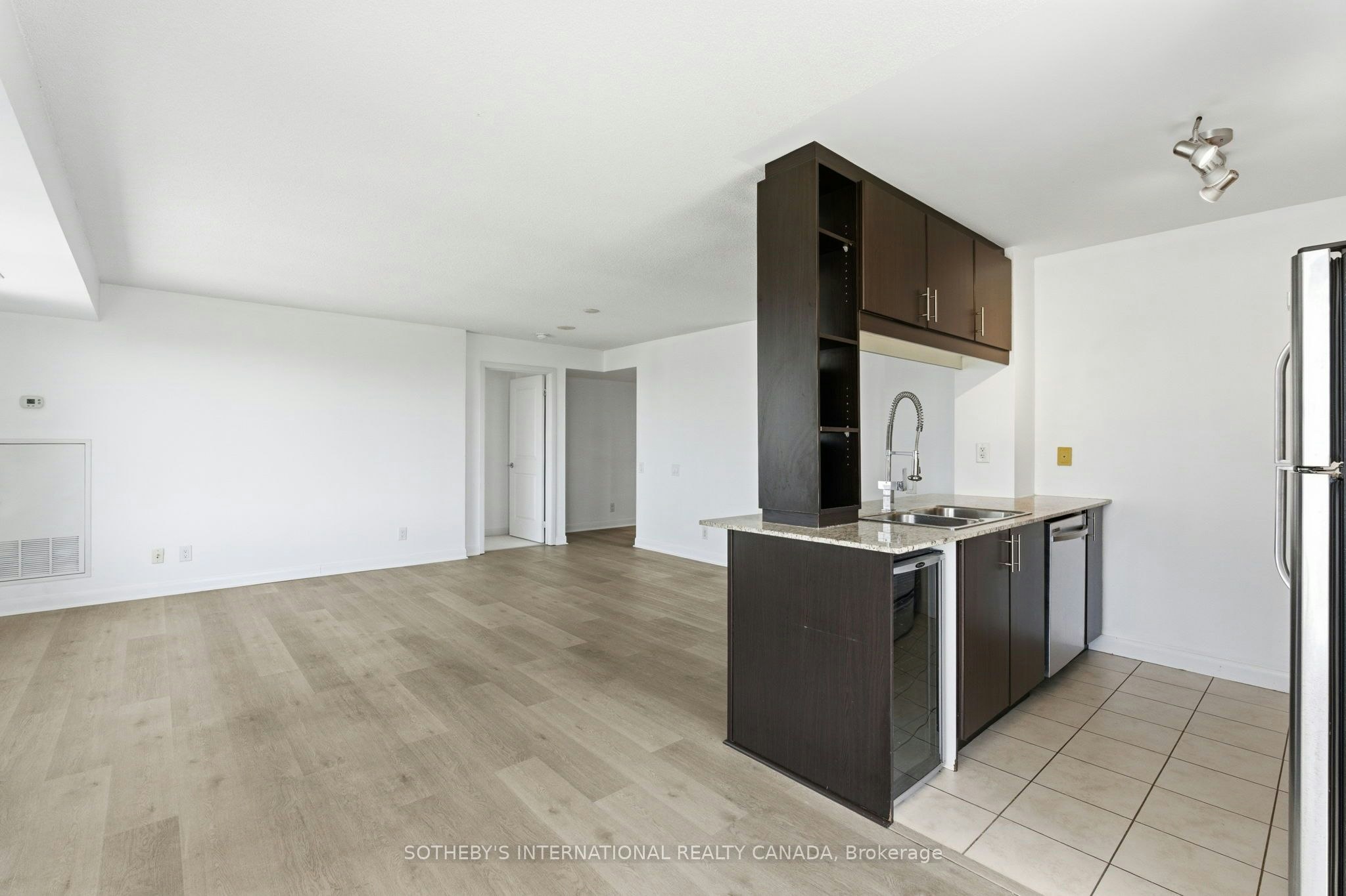 3208-25 Town Centre Court, Toronto, ON, M1P 0B4 - 9