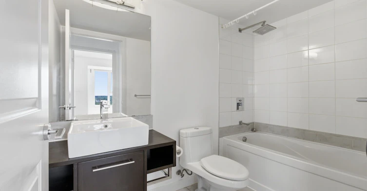 3208-25 Town Centre Court, Toronto, ON, M1P 0B4 - 13