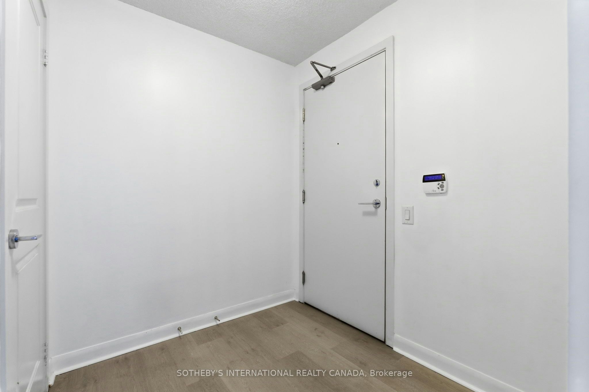 3208-25 Town Centre Court, Toronto, ON, M1P 0B4 - 22