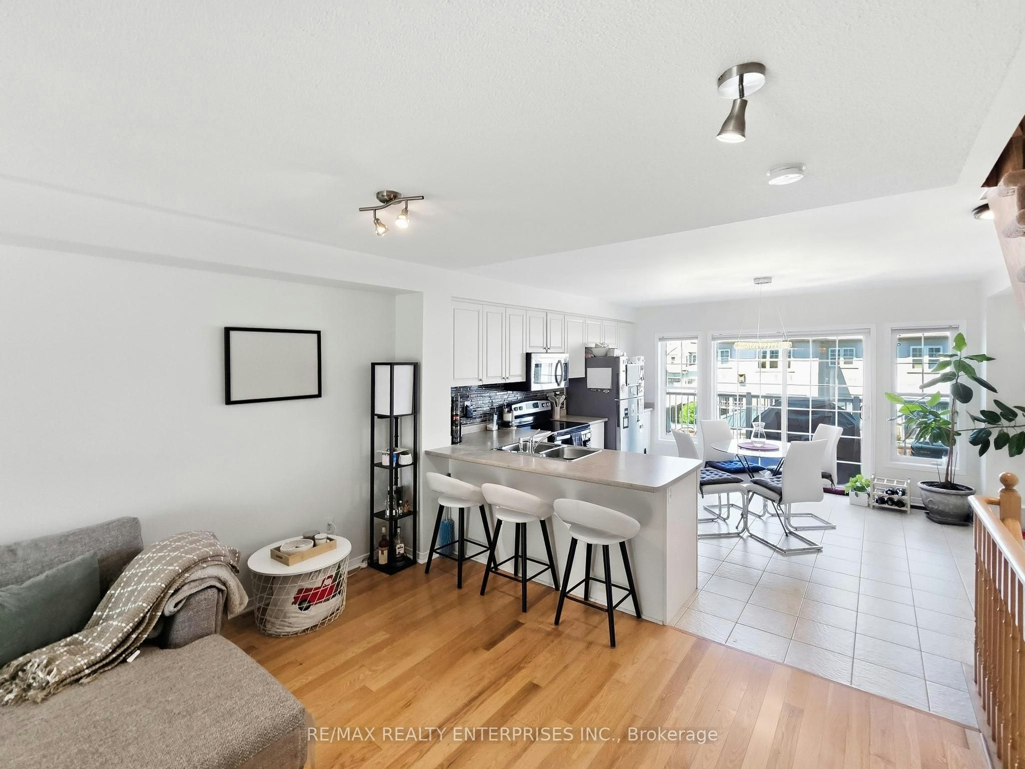 112 Harbourside Drive, Whitby, ON, L1N 0H7 - 14