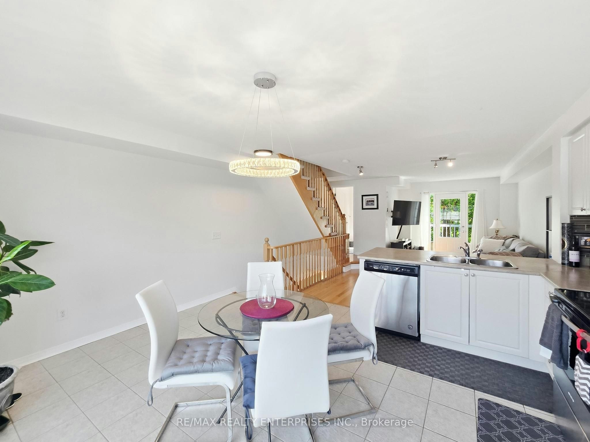 112 Harbourside Drive, Whitby, ON, L1N 0H7 - 7
