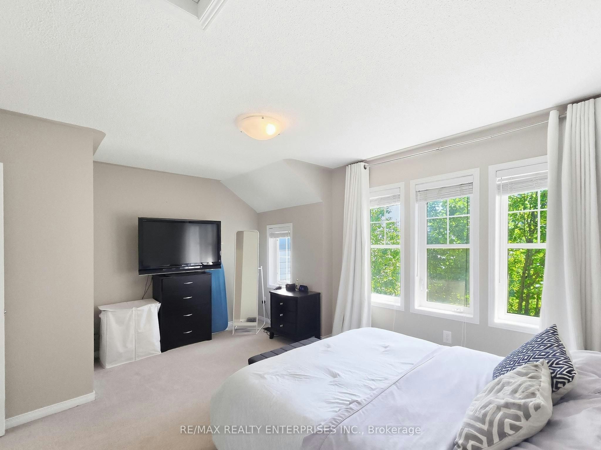 112 Harbourside Drive, Whitby, ON, L1N 0H7 - 24