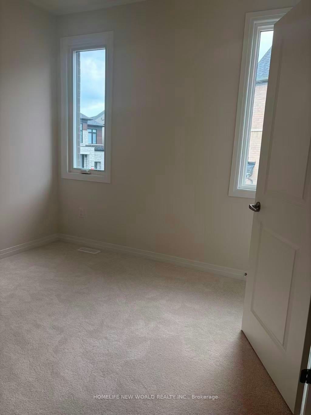 2909 Nakina Street, Pickering, ON, L1X 0P7 - 12