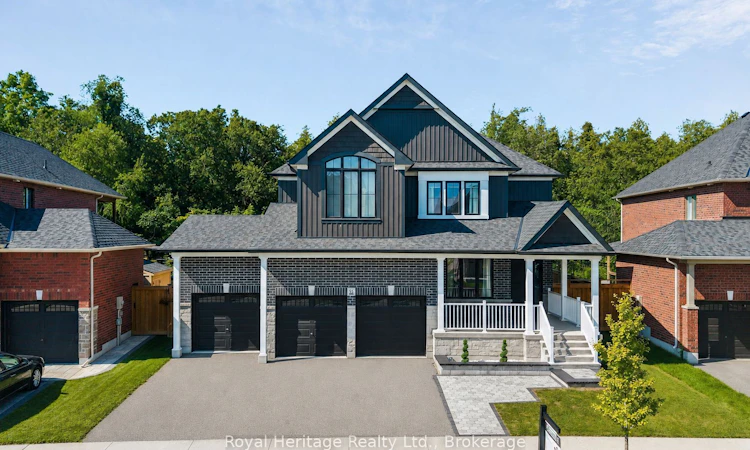 55 Harry Lee Crescent