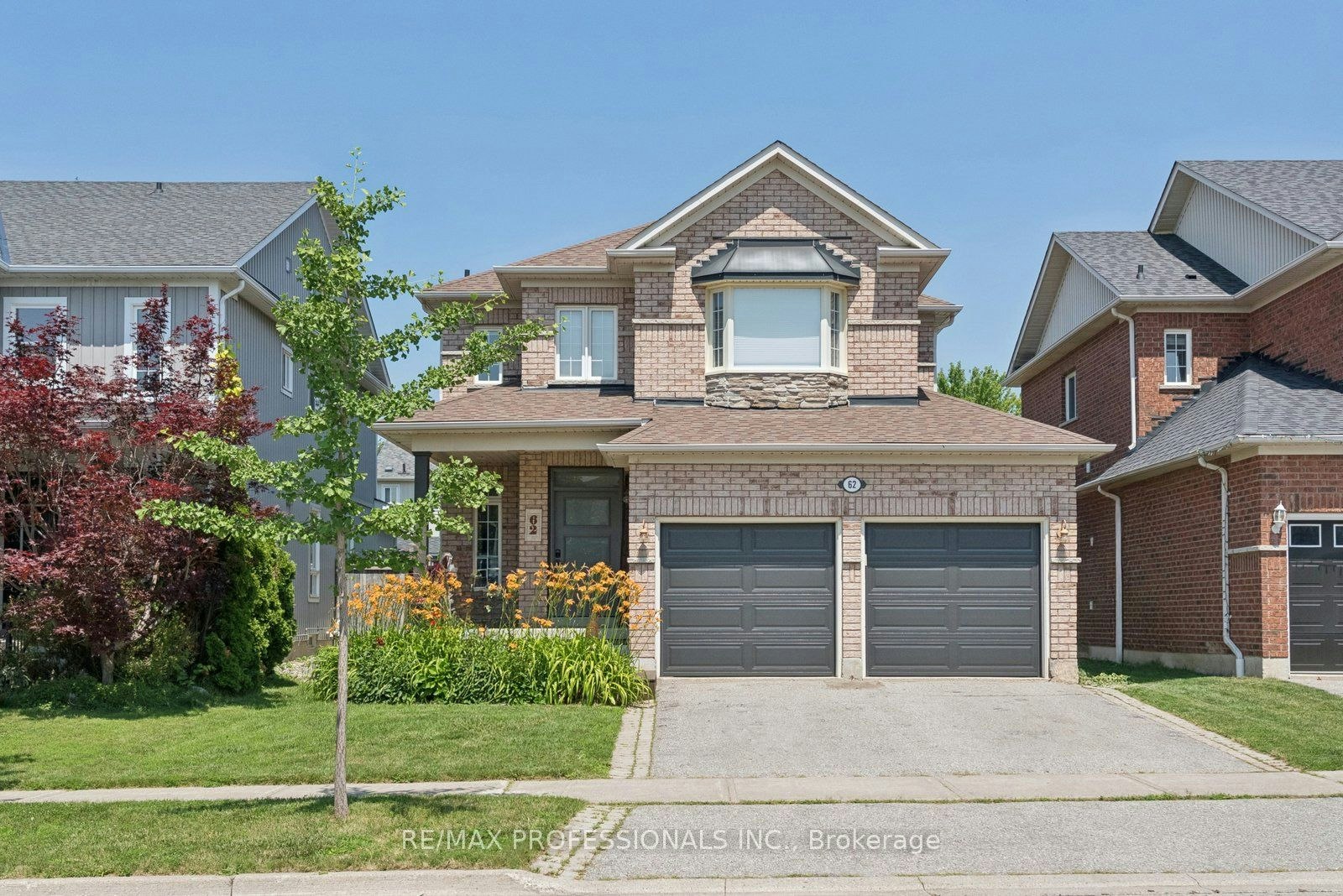 62 Blackfriar Avenue, Whitby, ON, L1M 2C1