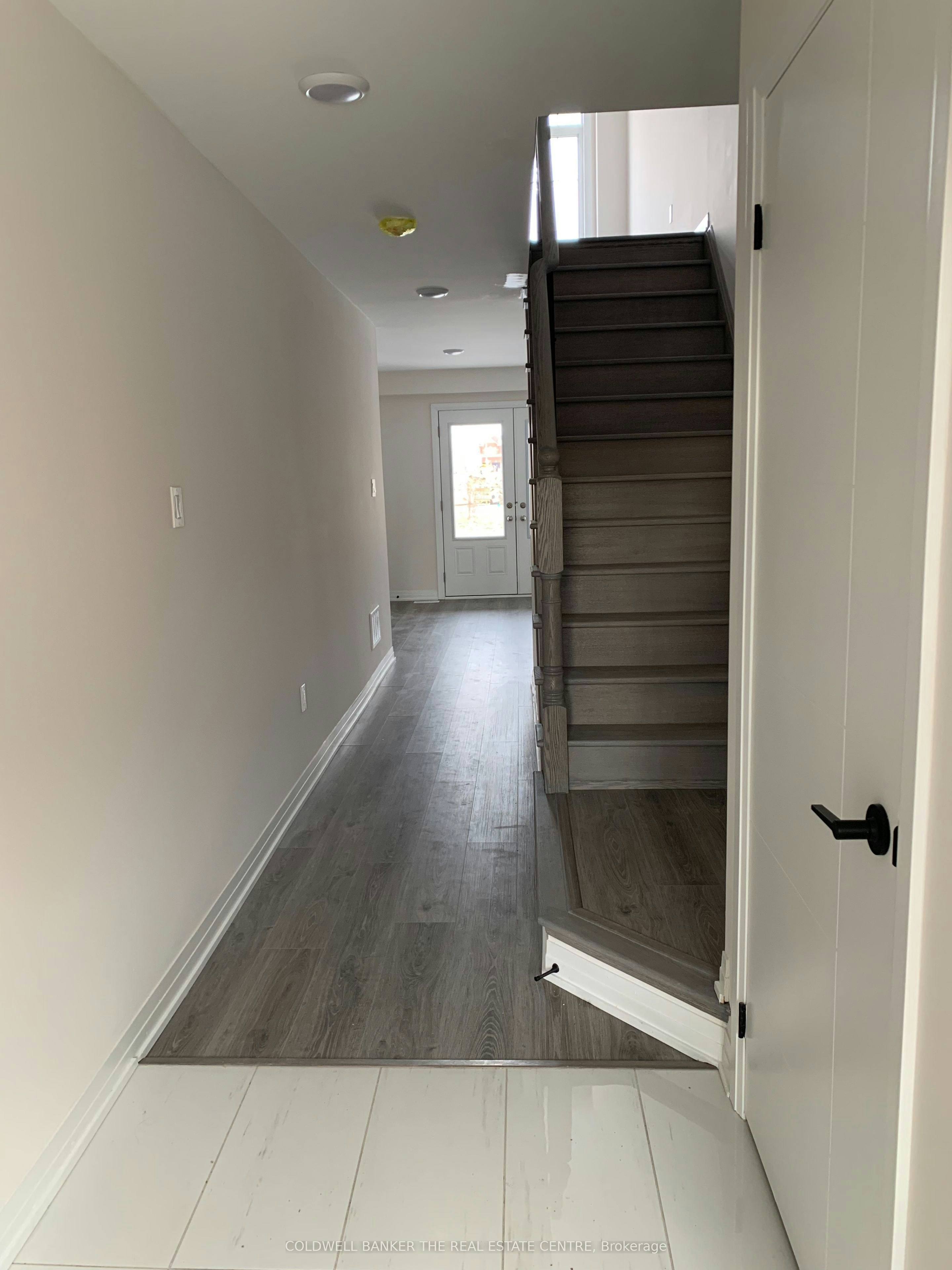 94 Ambereen Place, Clarington, ON, L1C 7H5 - 2