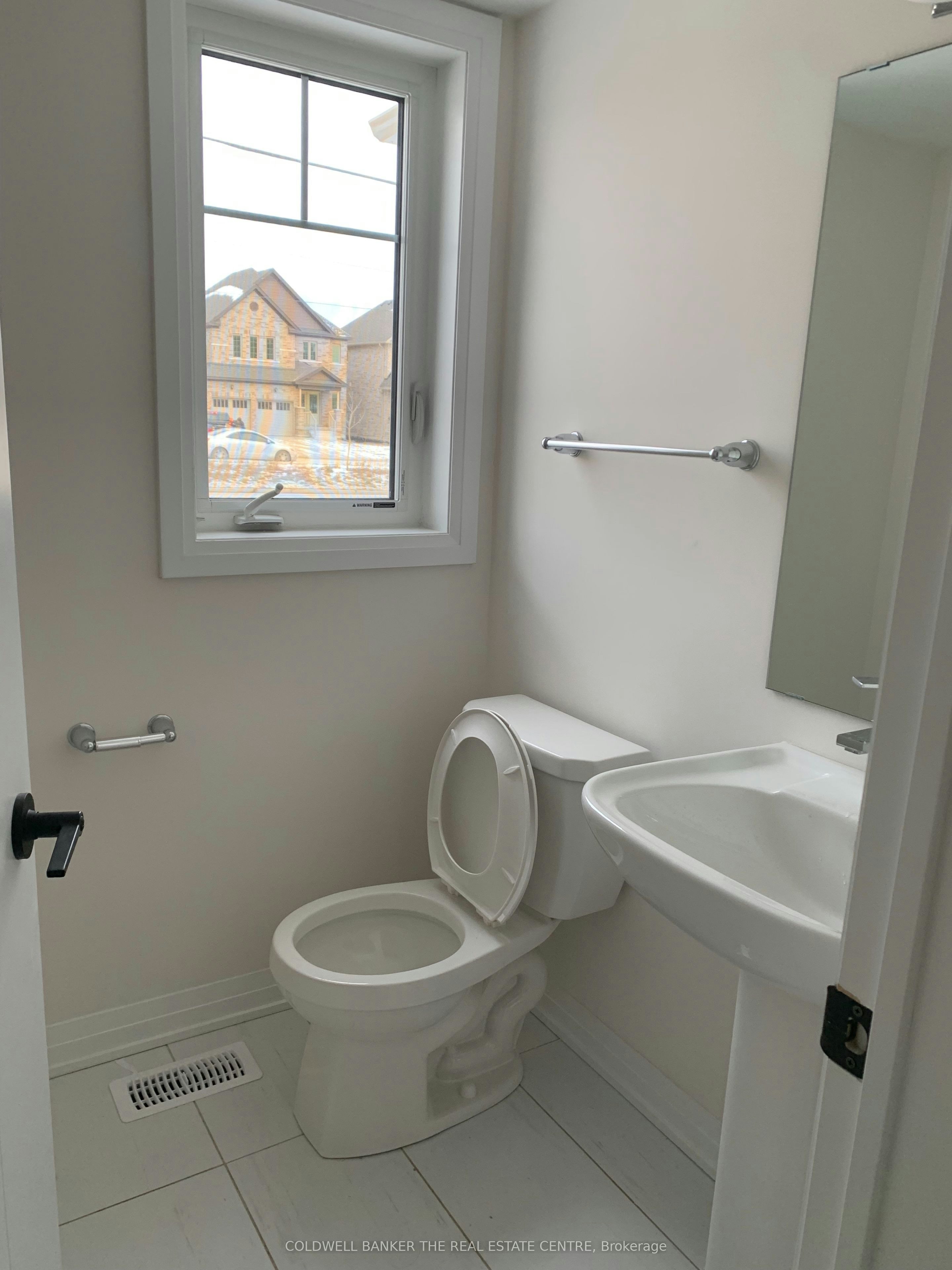 94 Ambereen Place, Clarington, ON, L1C 7H5 - 4