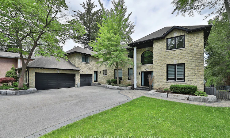 88 Colonel Danforth Trail