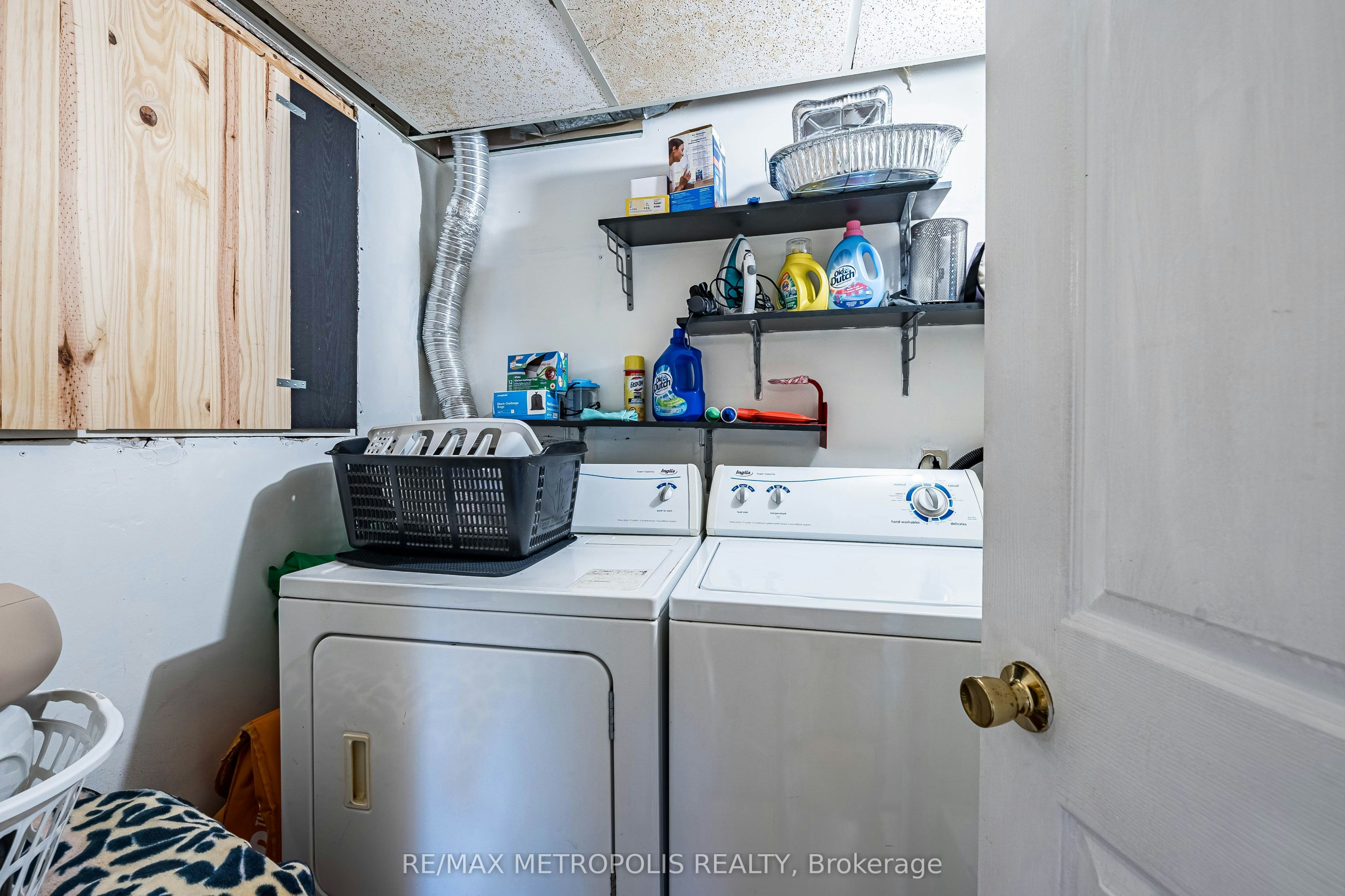 Bsmt-22 Mayflower Street, Whitby, ON, L1N 8A9 - 13