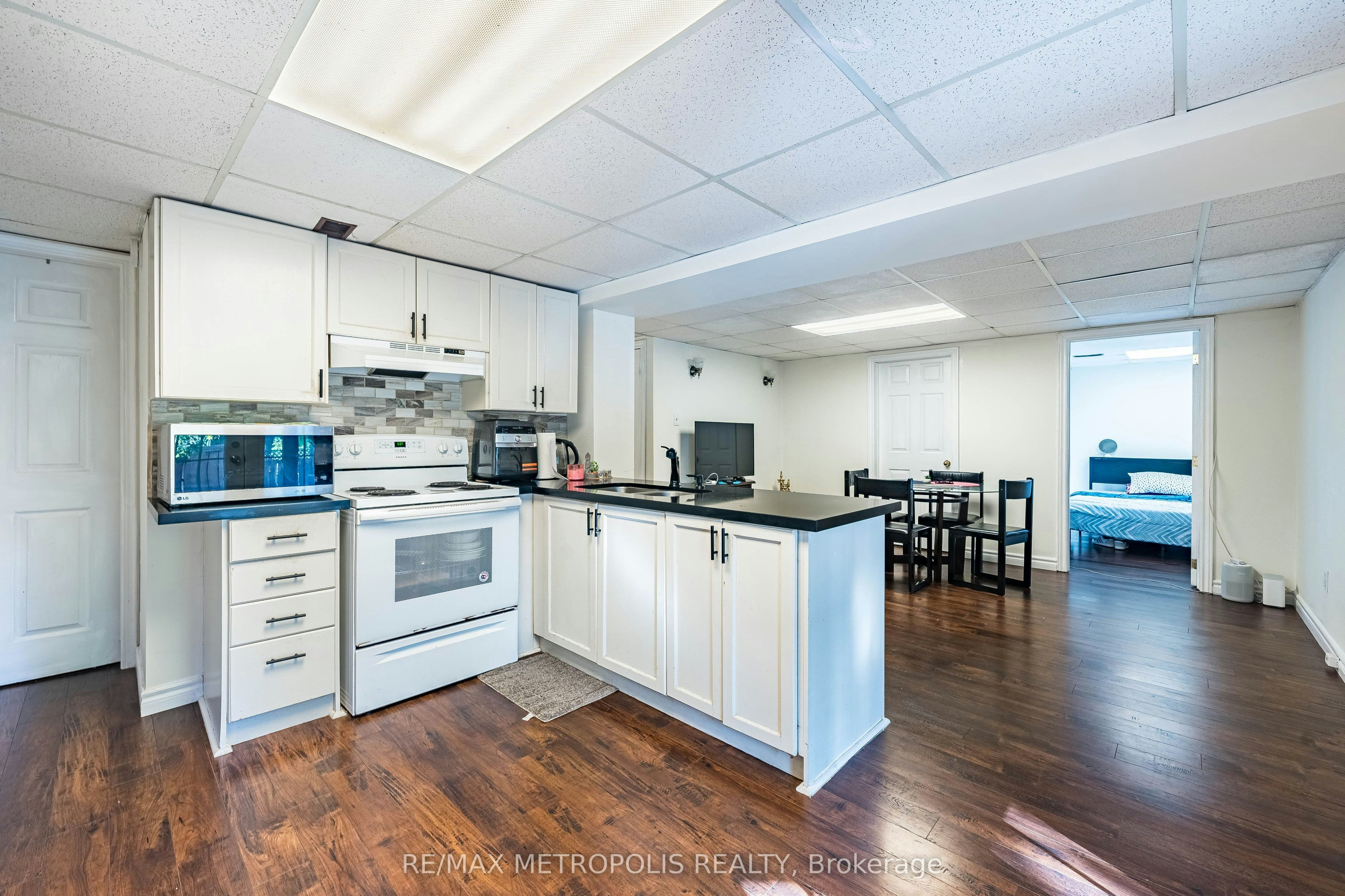 Bsmt-22 Mayflower Street, Whitby, ON, L1N 8A9 - 7