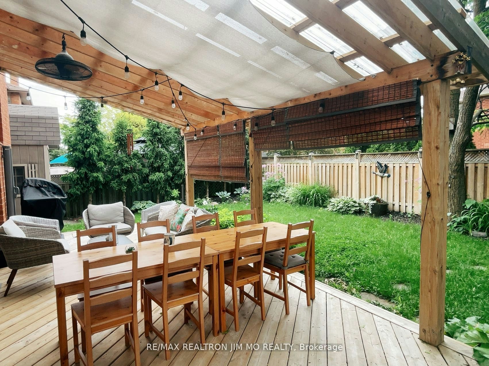 60 Silverbirch Place, Whitby, ON, L1R 1X6 - 24