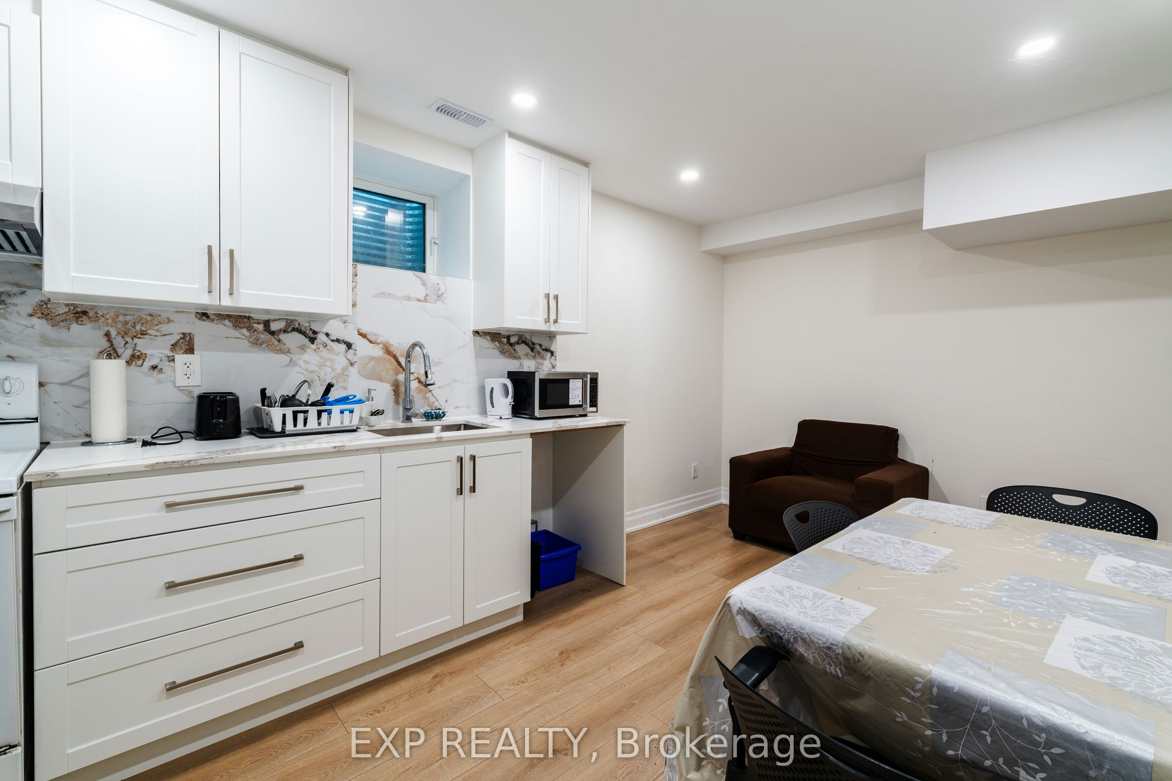 34 Rodda Boulevard, Toronto, ON, M1E 2Z6 - 5
