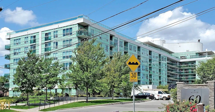 315-60 Fairfax Crescent, Toronto, ON, M1L 0E1