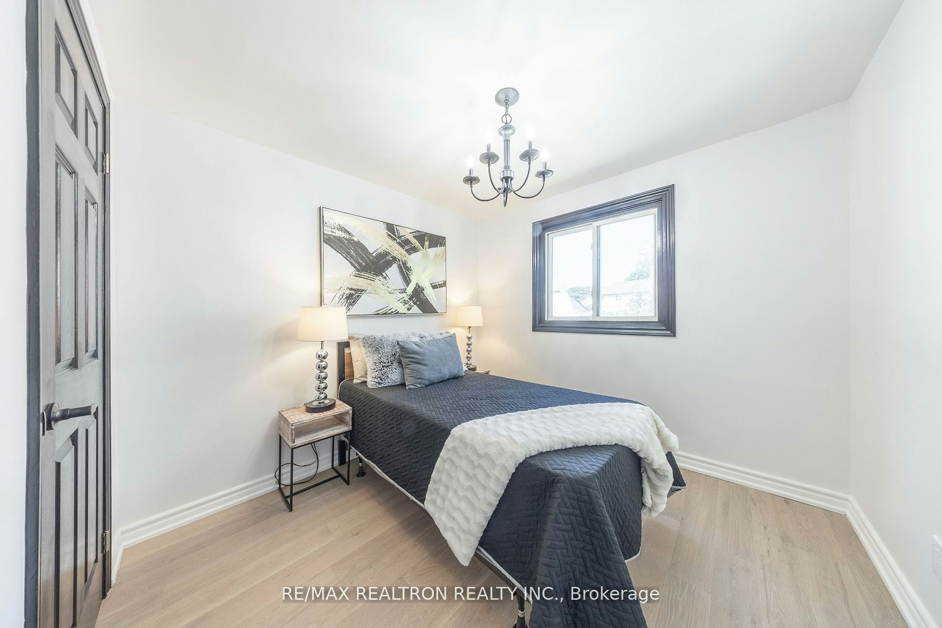 14 Grassmere Avenue, Oshawa, ON, L1H 3X4 - 20