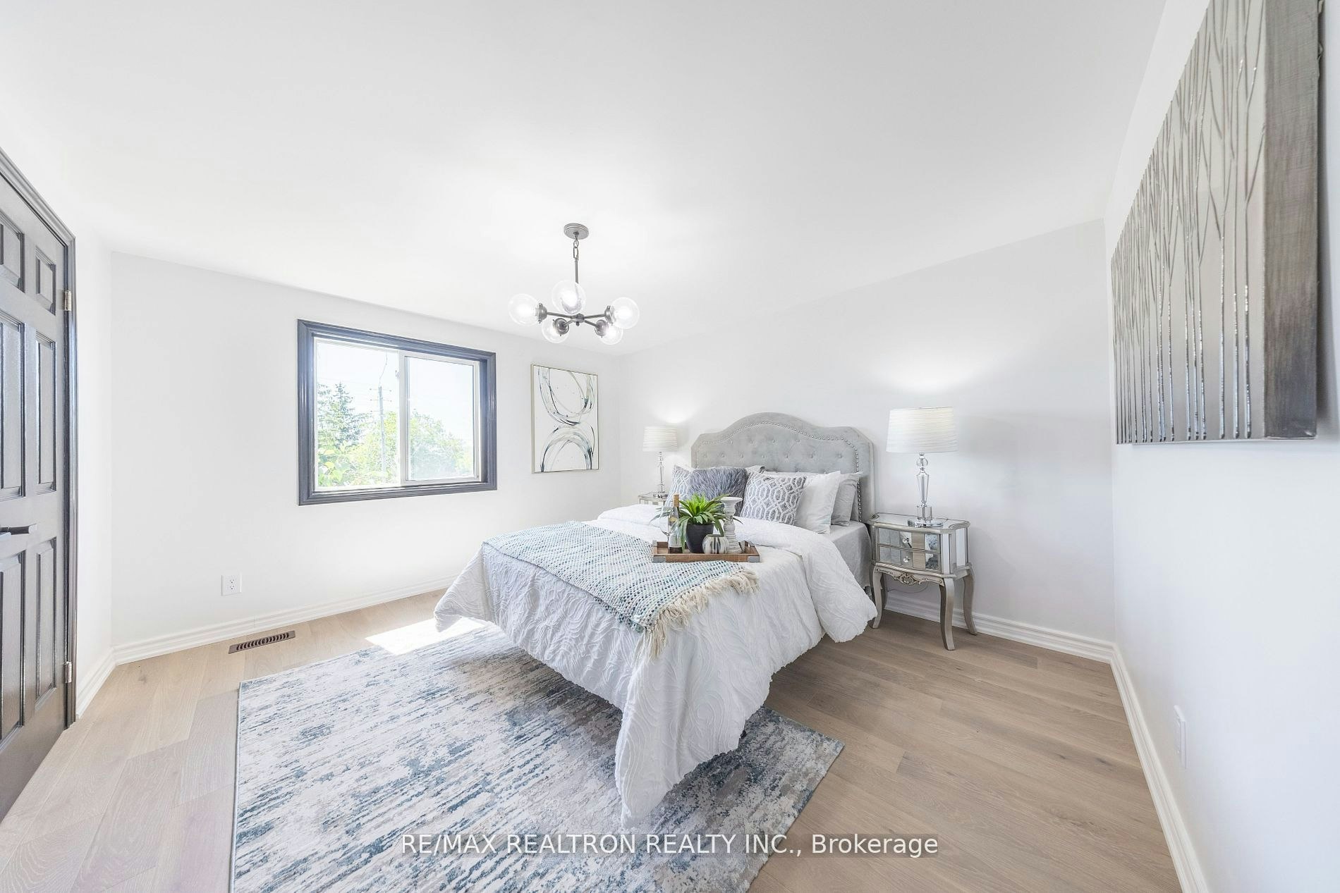 14 Grassmere Avenue, Oshawa, ON, L1H 3X4 - 14