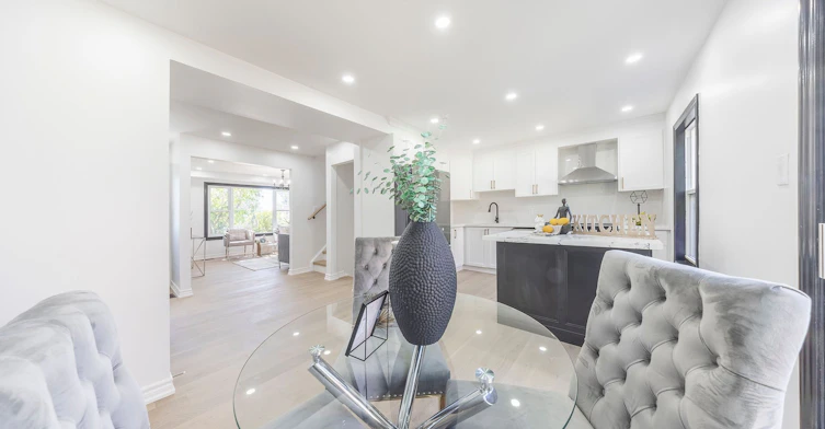 14 Grassmere Avenue, Oshawa, ON, L1H 3X4 - 13