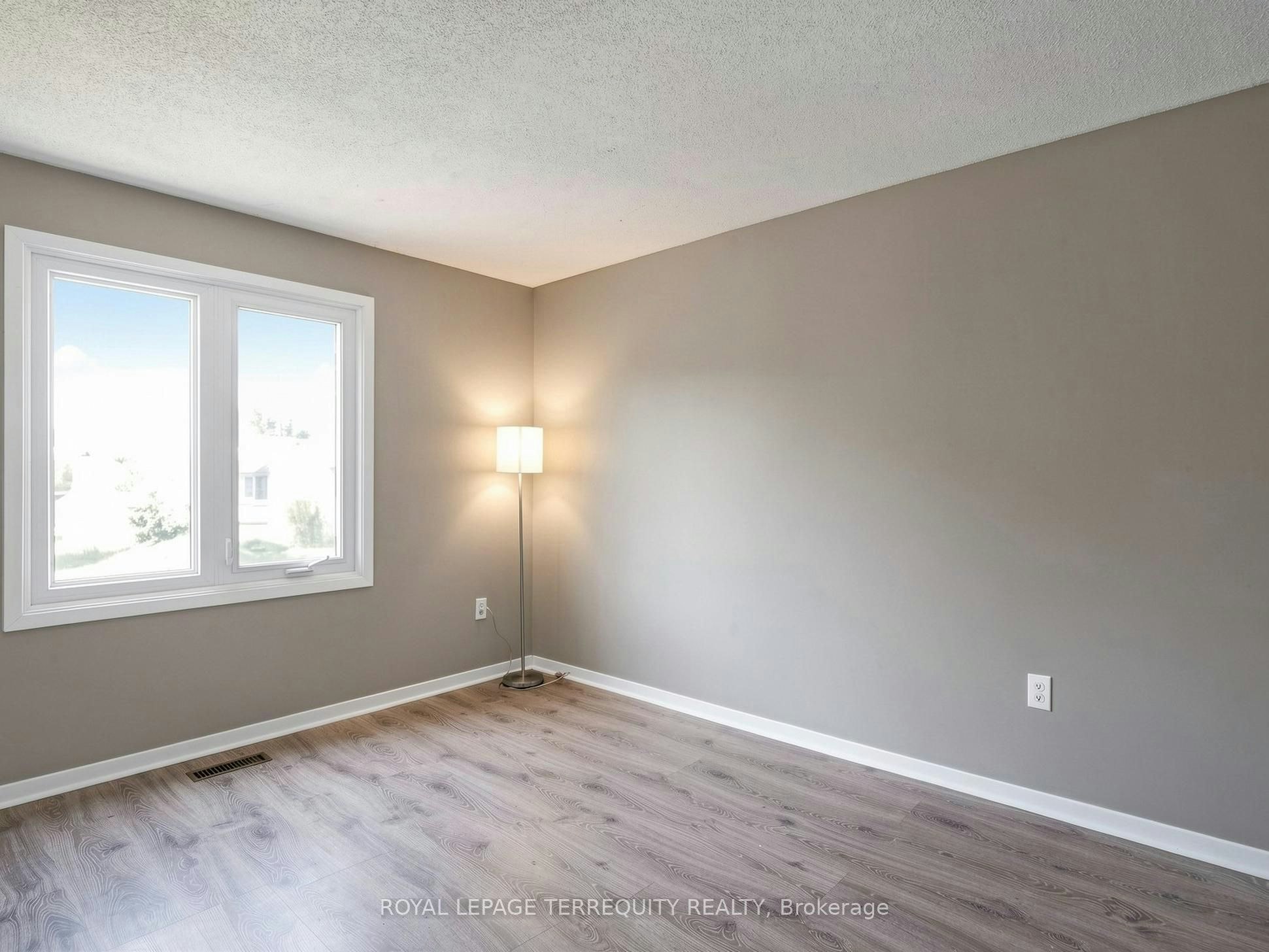 7 Yorkville Court, Clarington, ON, L1E 2A7 - 31