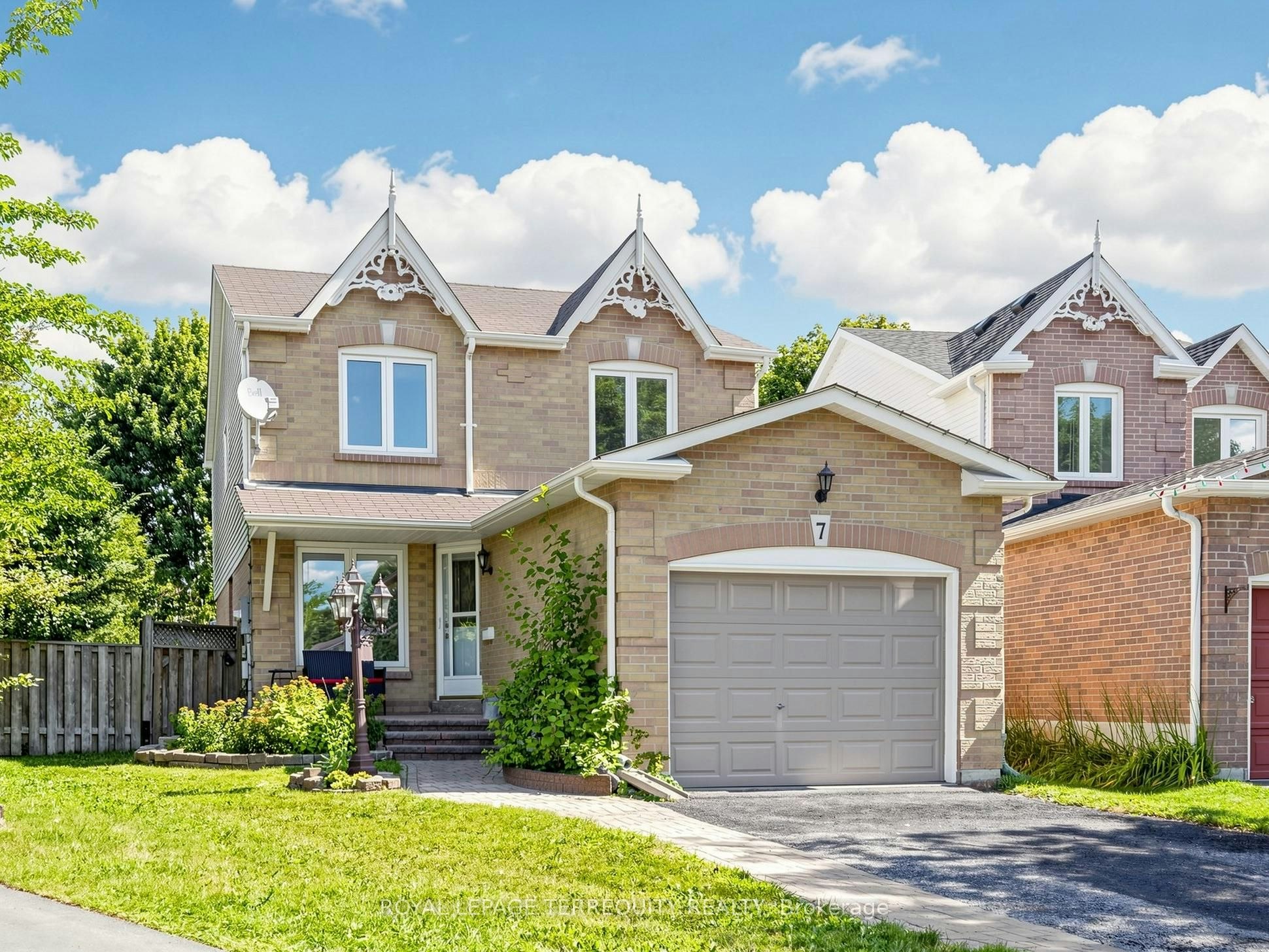 7 Yorkville Court, Clarington, ON, L1E 2A7