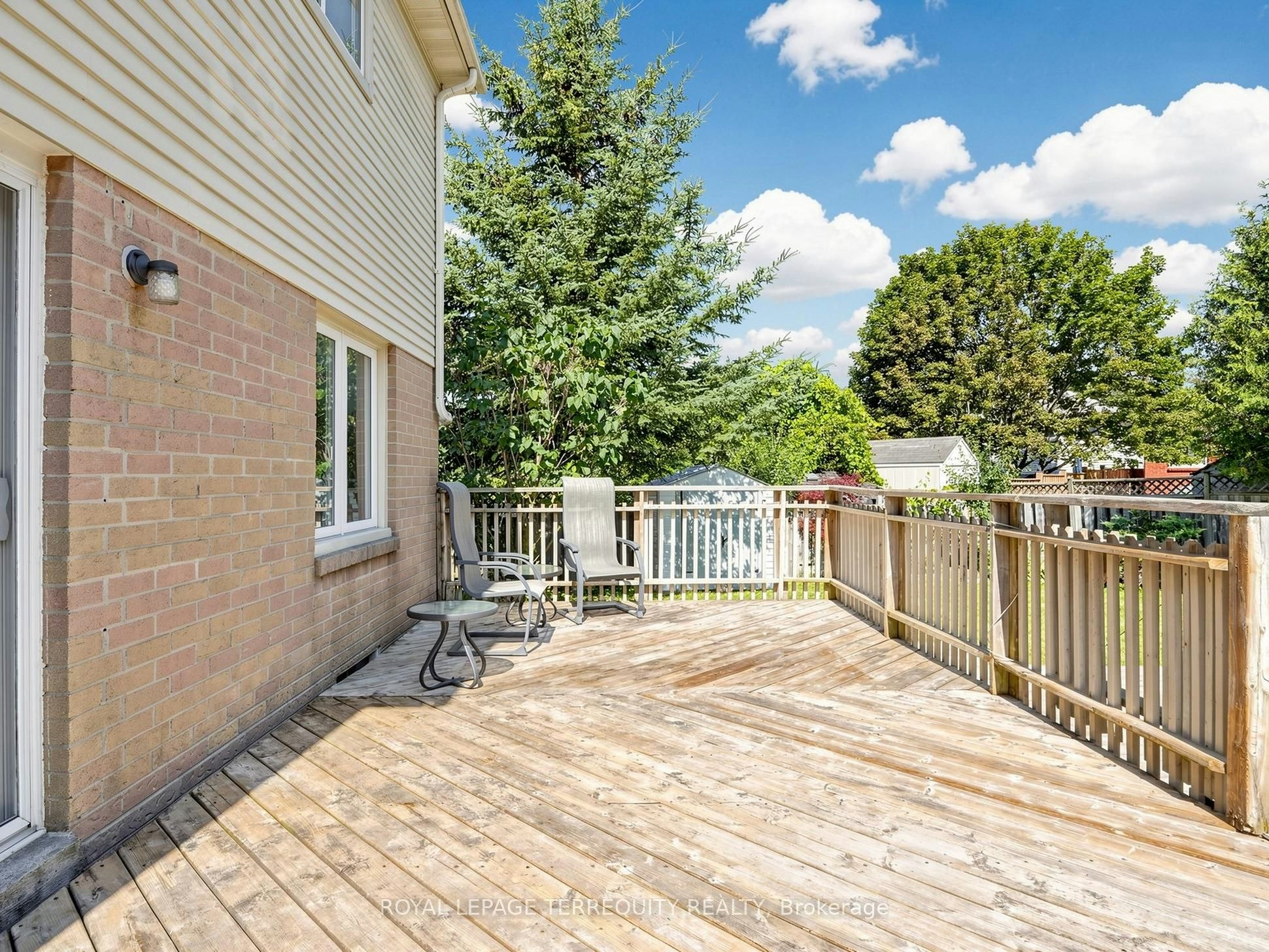 7 Yorkville Court, Clarington, ON, L1E 2A7 - 43