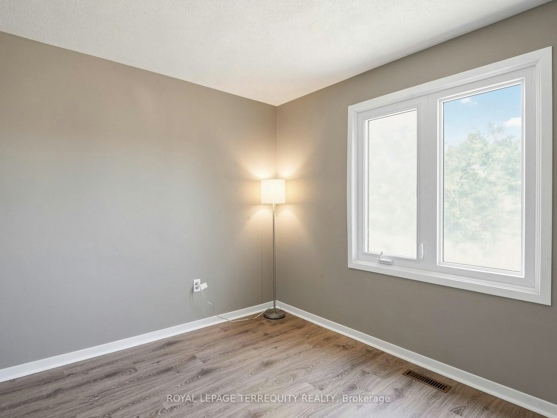 7 Yorkville Court, Clarington, ON, L1E 2A7 - 35