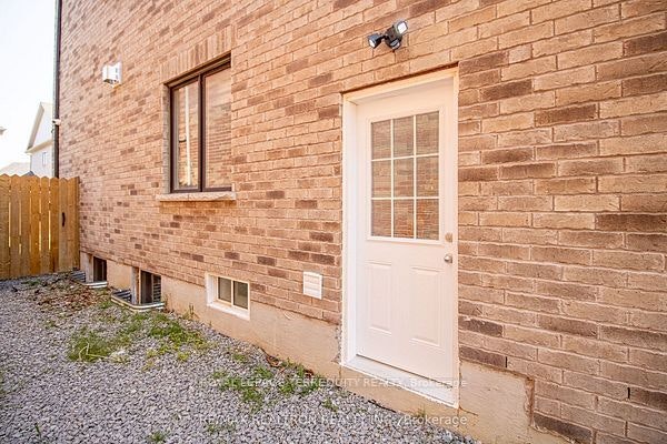 BSMT-32 Crombie Street, Clarington, ON, L1C 4A1 - 2