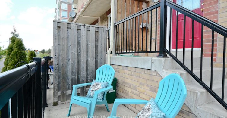 6-1775 Valley Farm Road, Pickering, ON, L1V 7J9 - 2