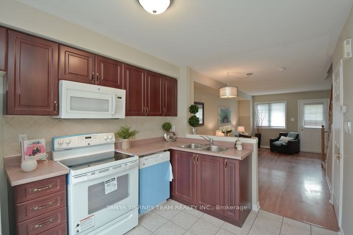 6-1775 Valley Farm Road, Pickering, ON, L1V 7J9 - 9