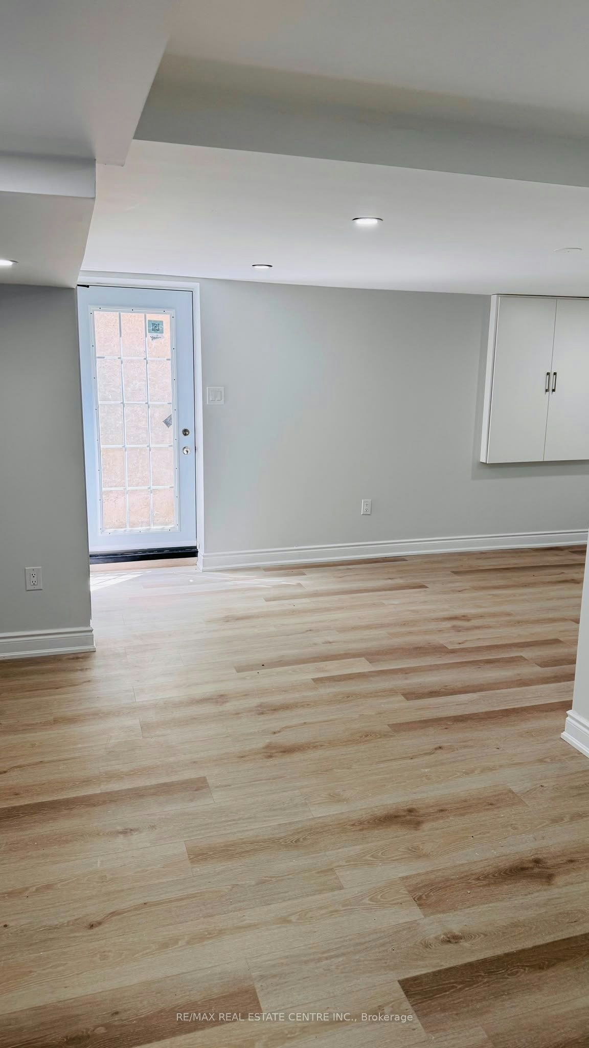 BSMT-12 Rolling Acres Drive, Whitby, ON, L1R 1Z8 - 4