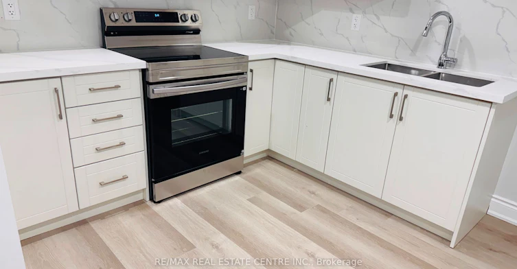 BSMT-12 Rolling Acres Drive, Whitby, ON, L1R 1Z8 - 2