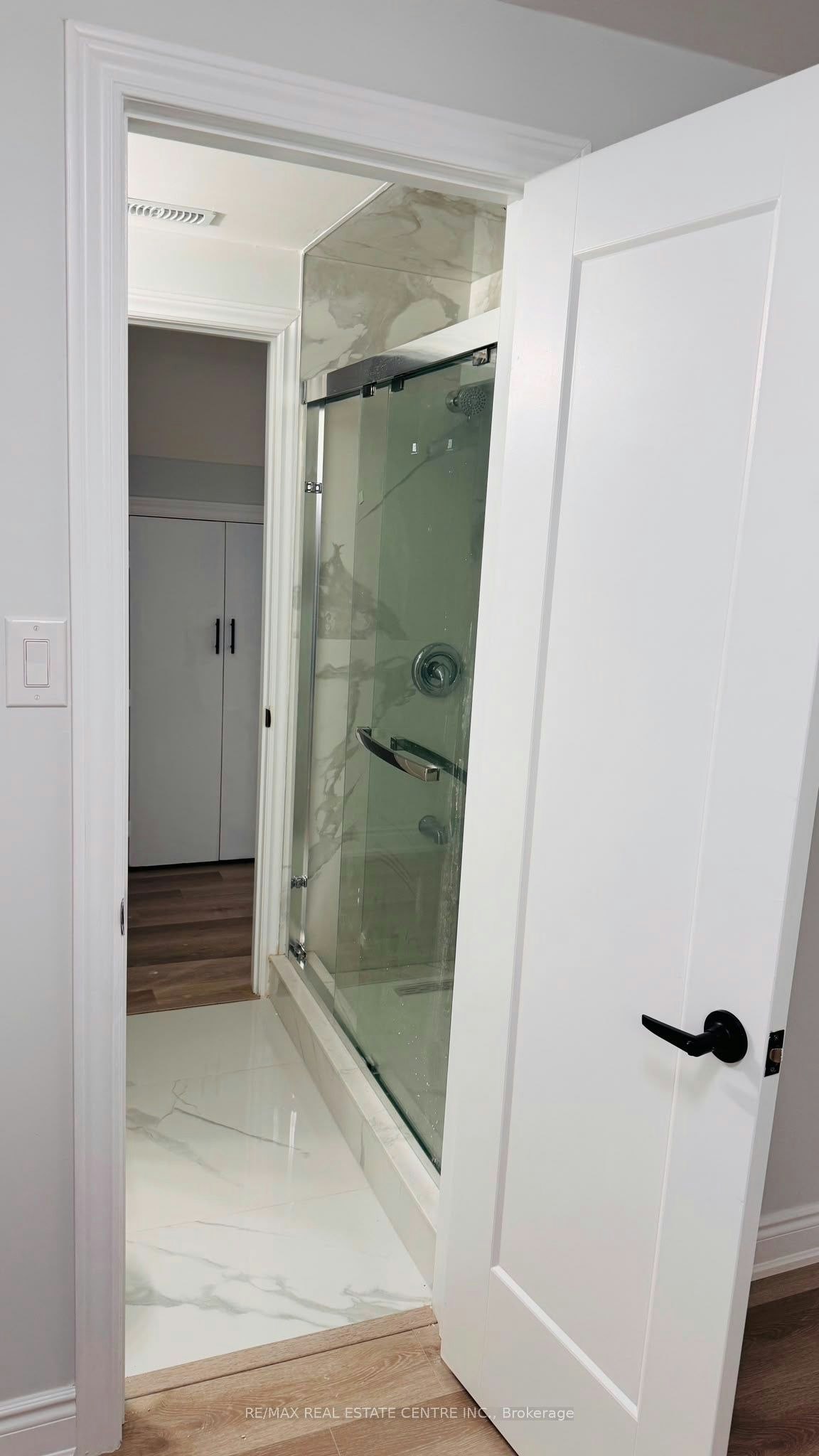 BSMT-12 Rolling Acres Drive, Whitby, ON, L1R 1Z8 - 7