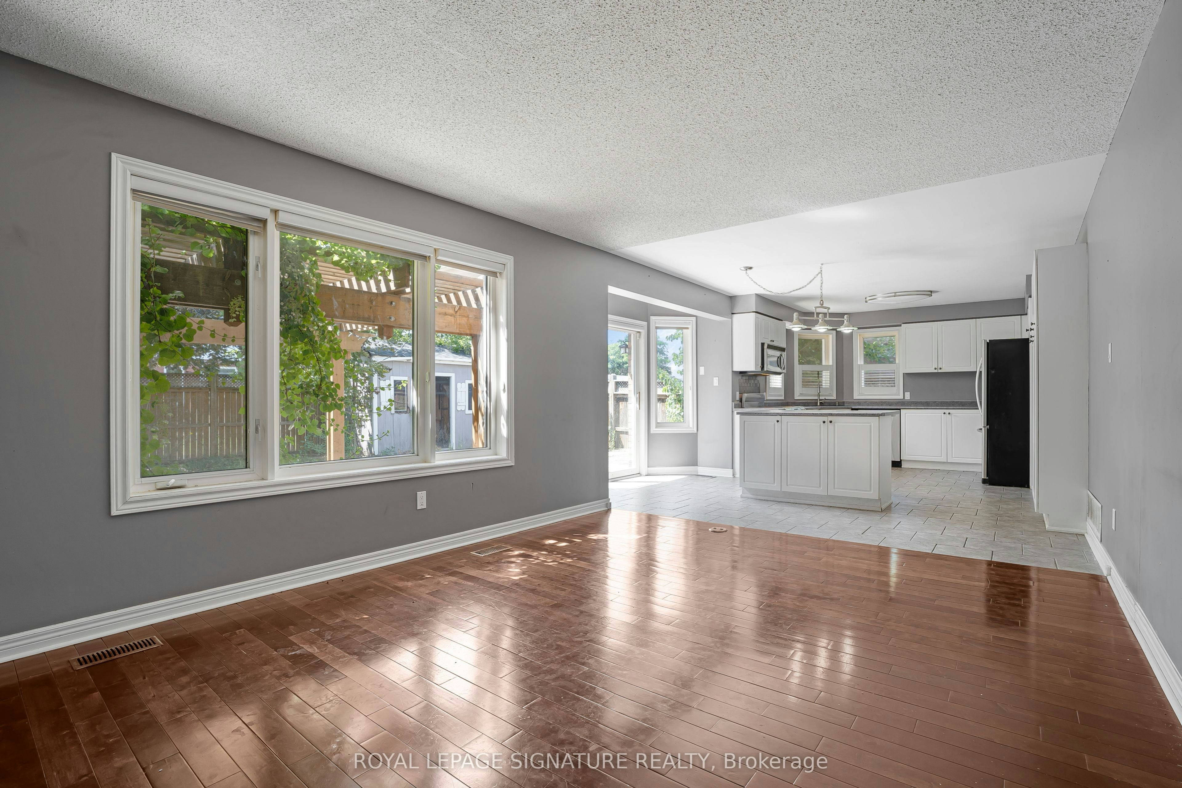 94 Niagara Drive, Oshawa, ON, L1G 8A5 - 9
