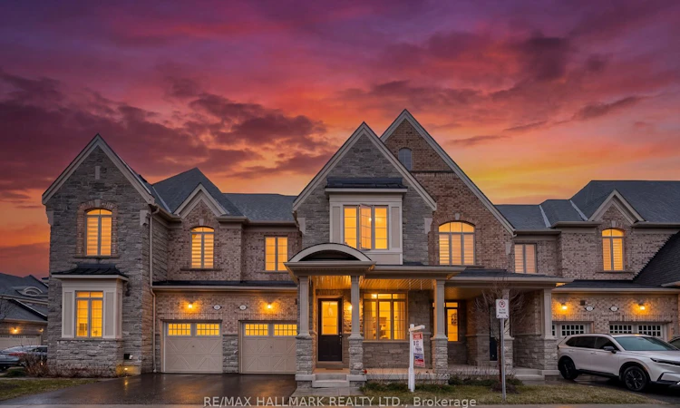 4 Hickling Lane