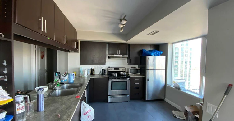 LPH01-25 Town Centre Crescent, Toronto, ON, M1P 0B4 - 5