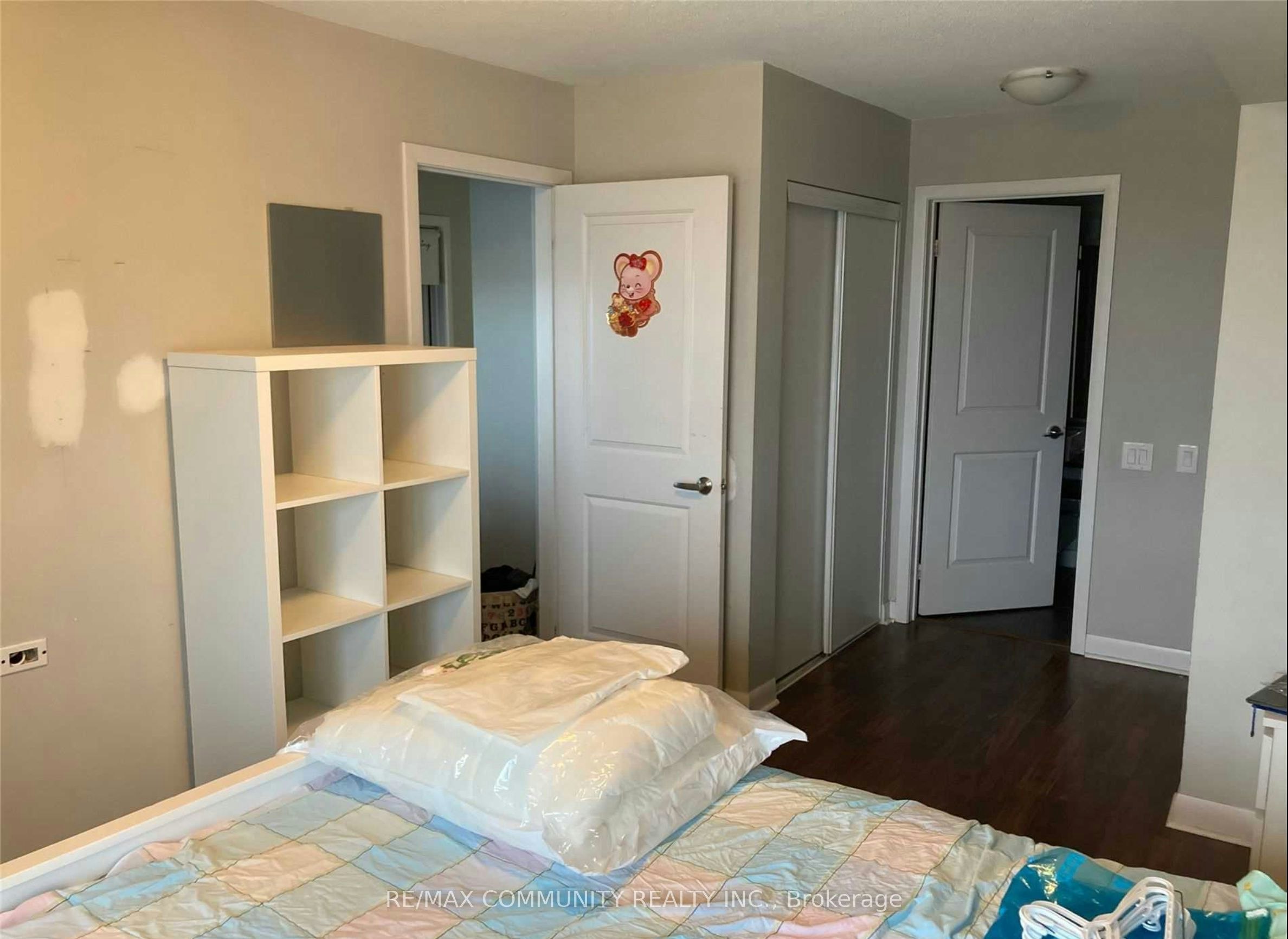 LPH01-25 Town Centre Crescent, Toronto, ON, M1P 0B4 - 7