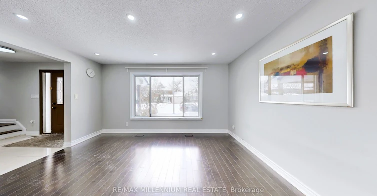 Upper-80 Rainier Square, Toronto, ON, M1T 2Z9 - 6