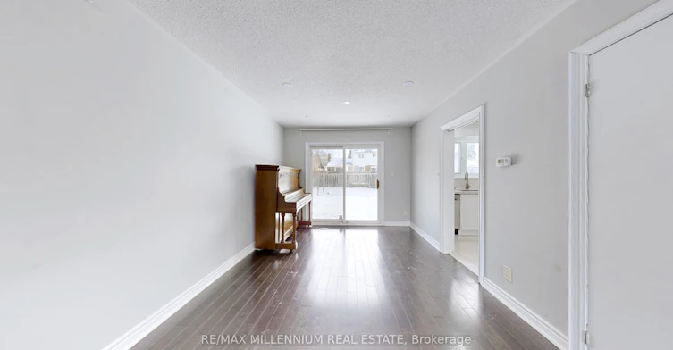 Upper-80 Rainier Square, Toronto, ON, M1T 2Z9 - 11