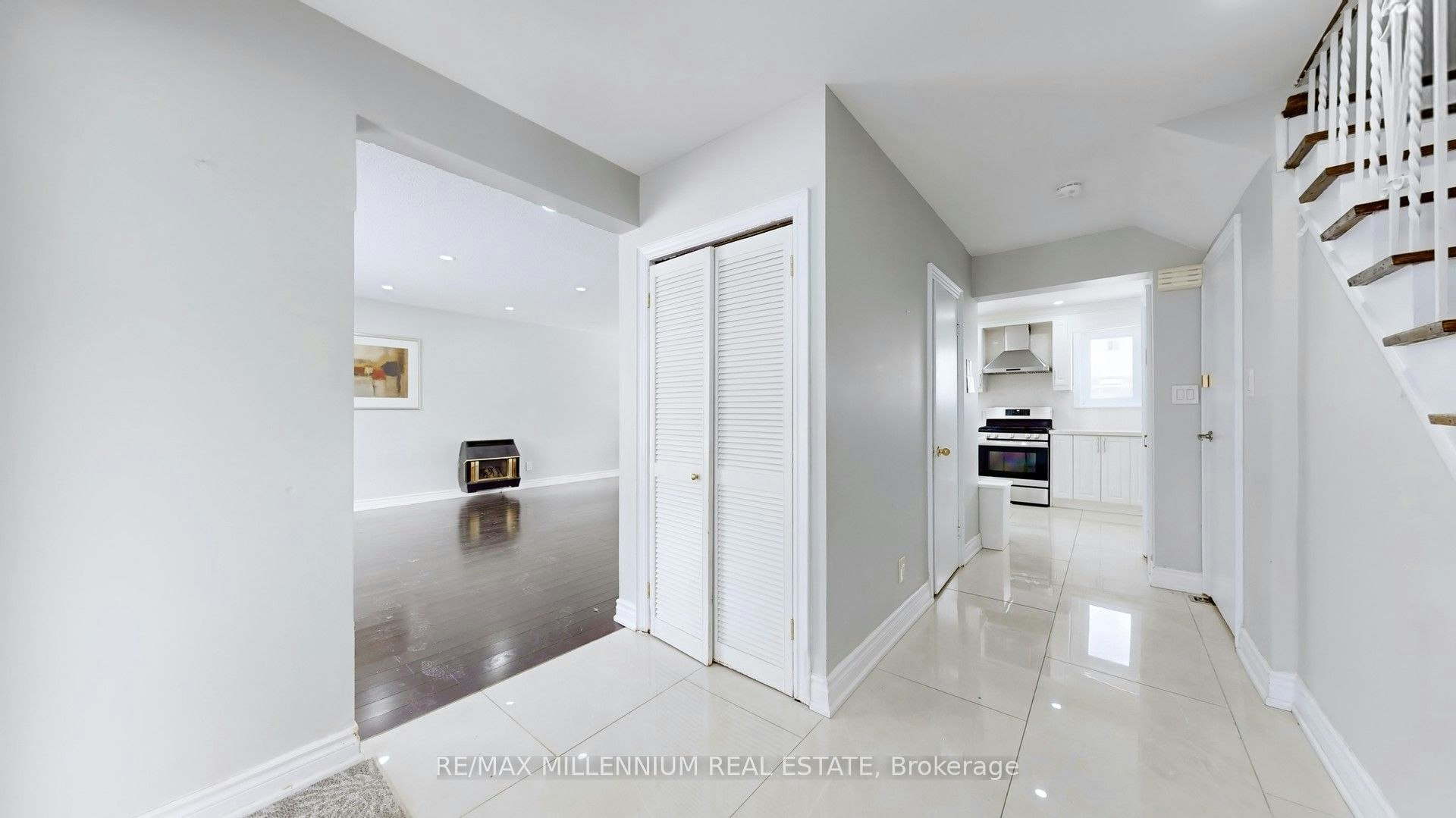 Upper-80 Rainier Square, Toronto, ON, M1T 2Z9 - 18