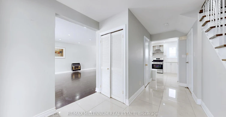 Upper-80 Rainier Square, Toronto, ON, M1T 2Z9 - 18
