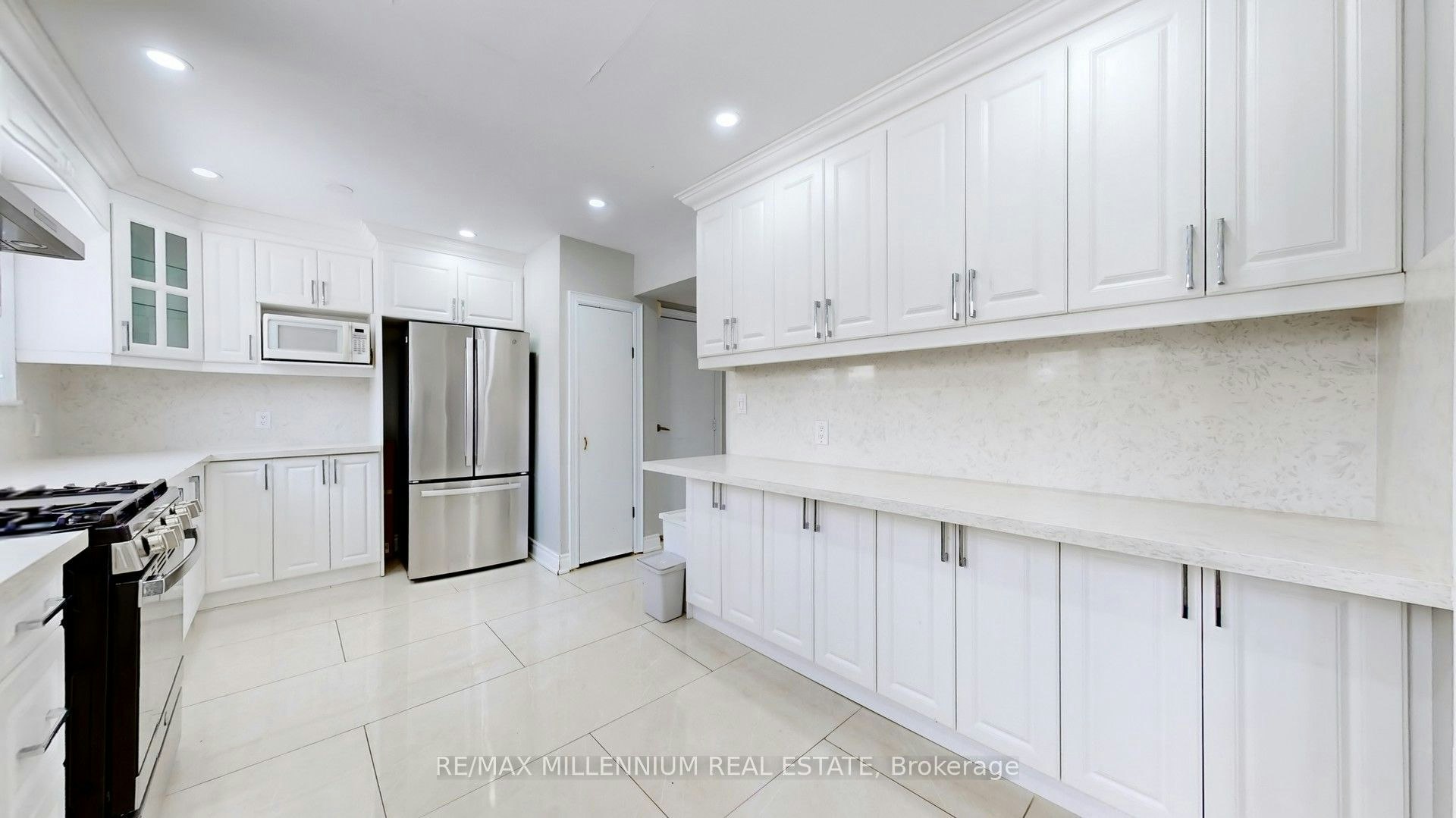 Upper-80 Rainier Square, Toronto, ON, M1T 2Z9 - 14