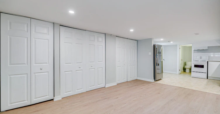 Lower-115 Rainsford Road, Toronto, ON, M4L 3N8 - 3