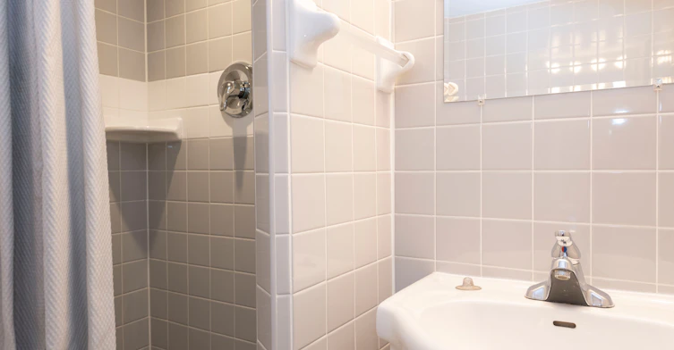 7 Joanith Lower Drive, Toronto, ON, M4B 1S6 - 9