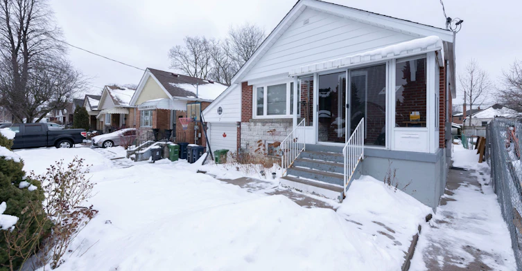 7 Joanith Lower Drive, Toronto, ON, M4B 1S6 - 26