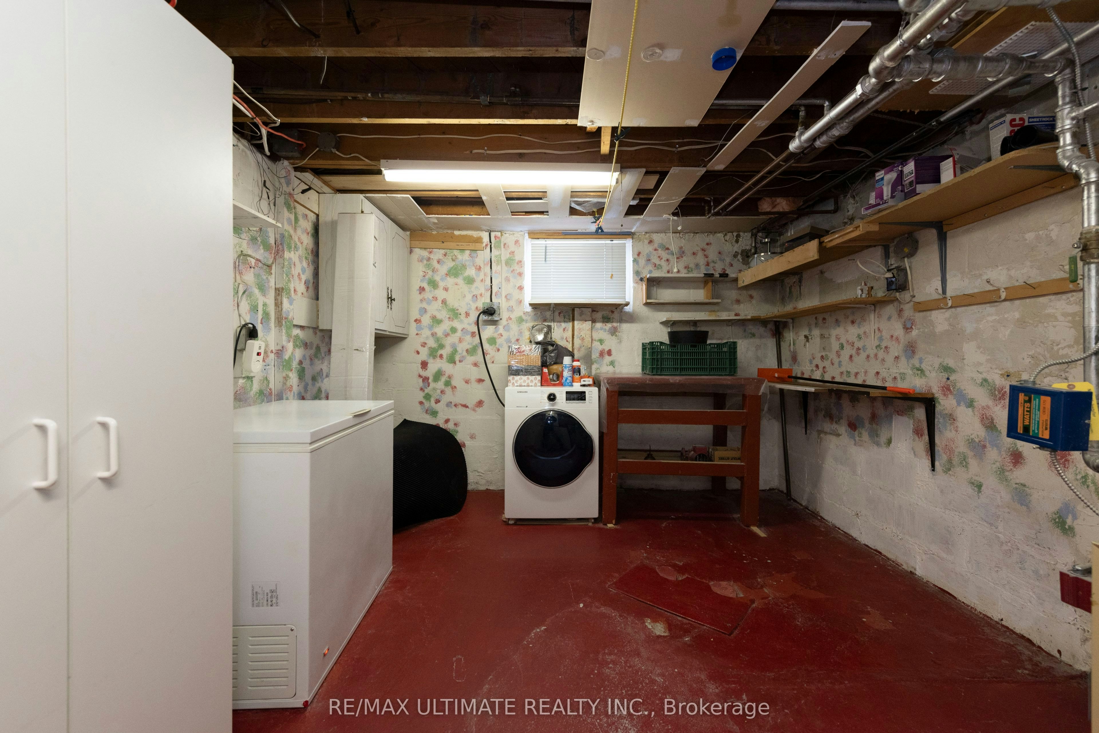 7 Joanith Lower Drive, Toronto, ON, M4B 1S6 - 3