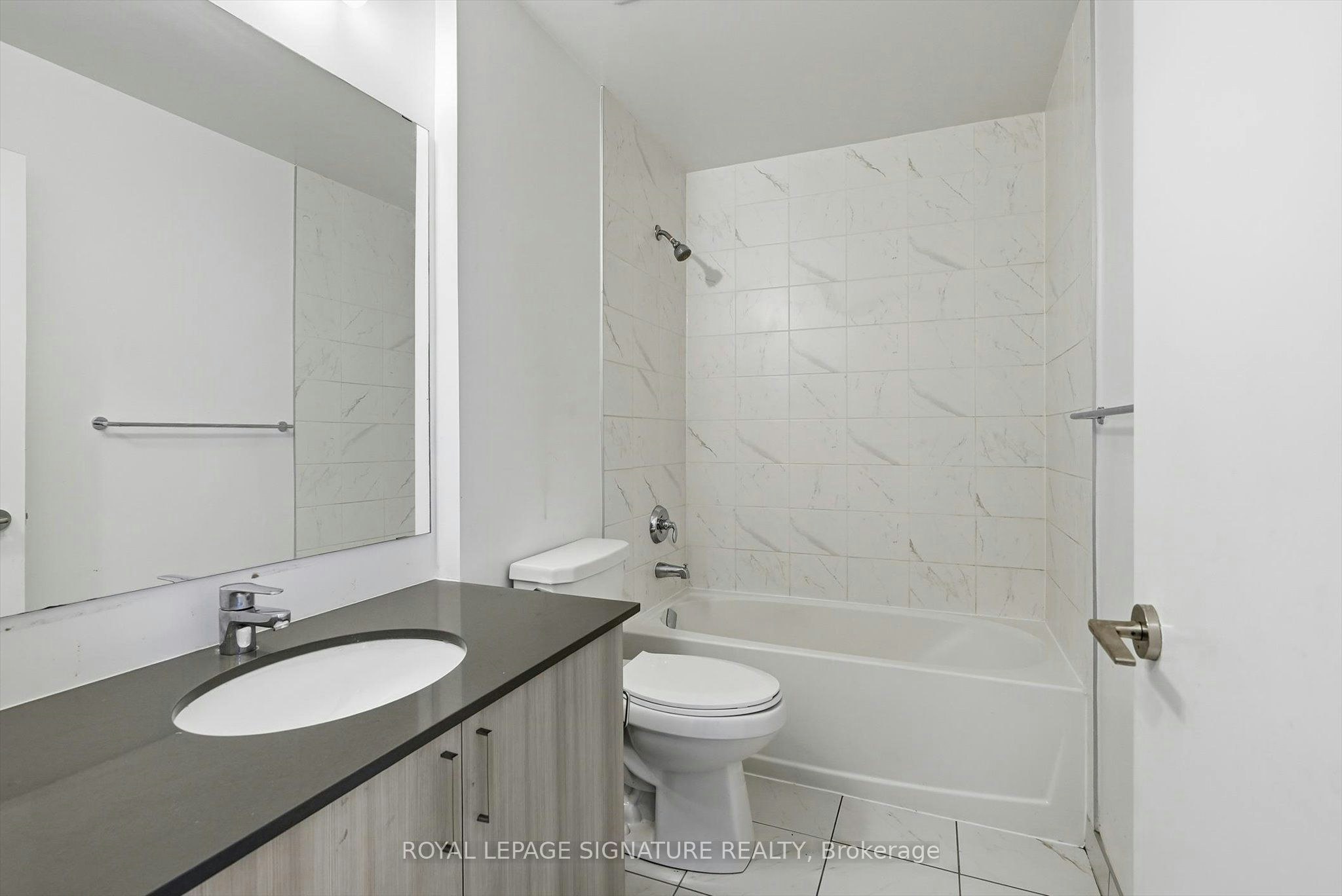 2209-1455 Celebration Drive, Pickering, ON, L1W 1L8 - 10